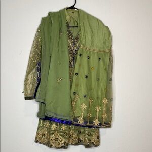 Shalwar Kameez 3 Piece Embroidered Green and Gold Tunic